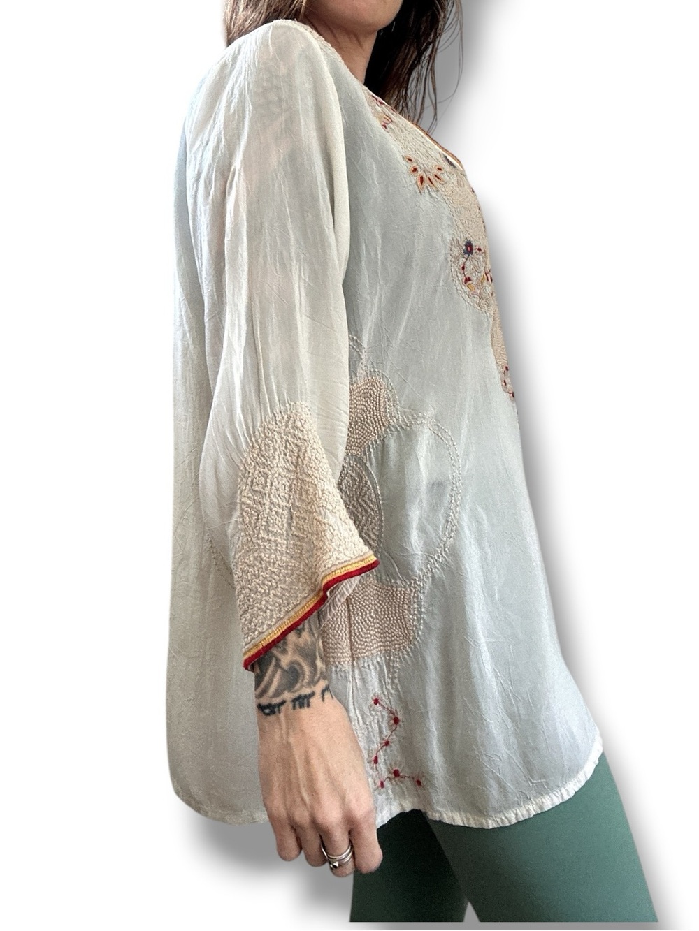 Johnny Was Embroidered V-Neck Cream Womens Tunic Top size Large - Picture 14 of 17